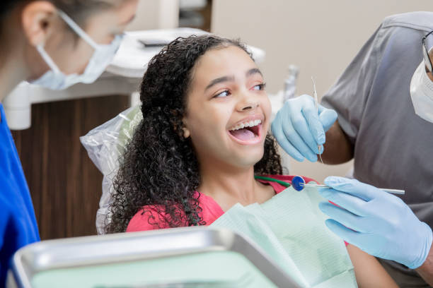 Best Dentist for Tooth Abscess  in Circle Pines, MN